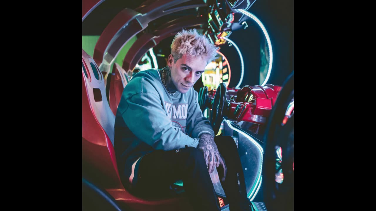 Phix - Punching In A Dream