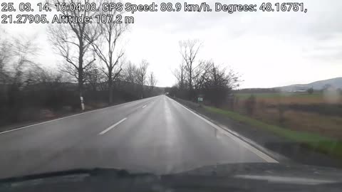 Egy újabb, a mások életét veszélyeztető, száguldozó!