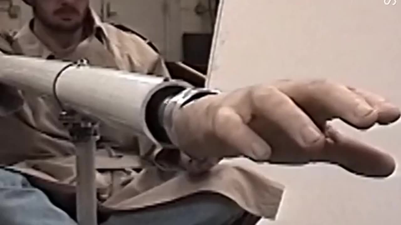 Compilation of the Stan Winston Studio crew testing various gadgets they created for the Inspector Gadget movie (1999)