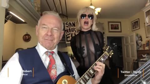 20221211 Toyah & Robert's Sunday Lunch - Rockin' Around The Christmas Tree [6NrfImSXH4o]