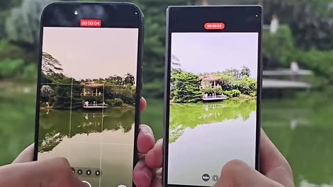 Samsung's new Z Fold6 foldable comparison Apple mobile phone anti-shake Samsung foldable screen
