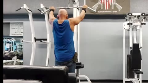 Back Day - Lat Pulldown - Age 72