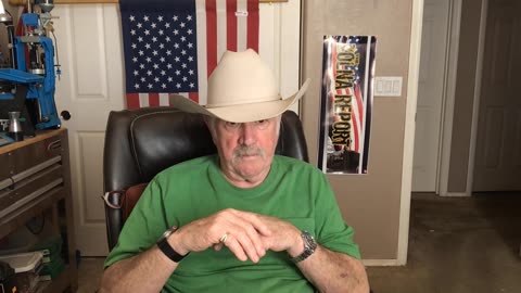 Reeve Aleutian Airways Loses Propeller At 19K Feet, Cuts The Belly Of The Aircraft! Part 1