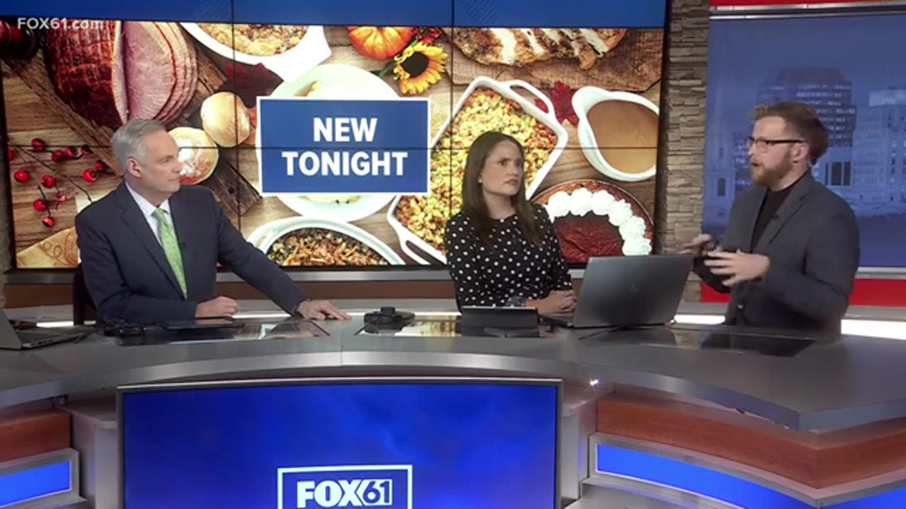 Thanksgiving dinner prices down for third year: Report