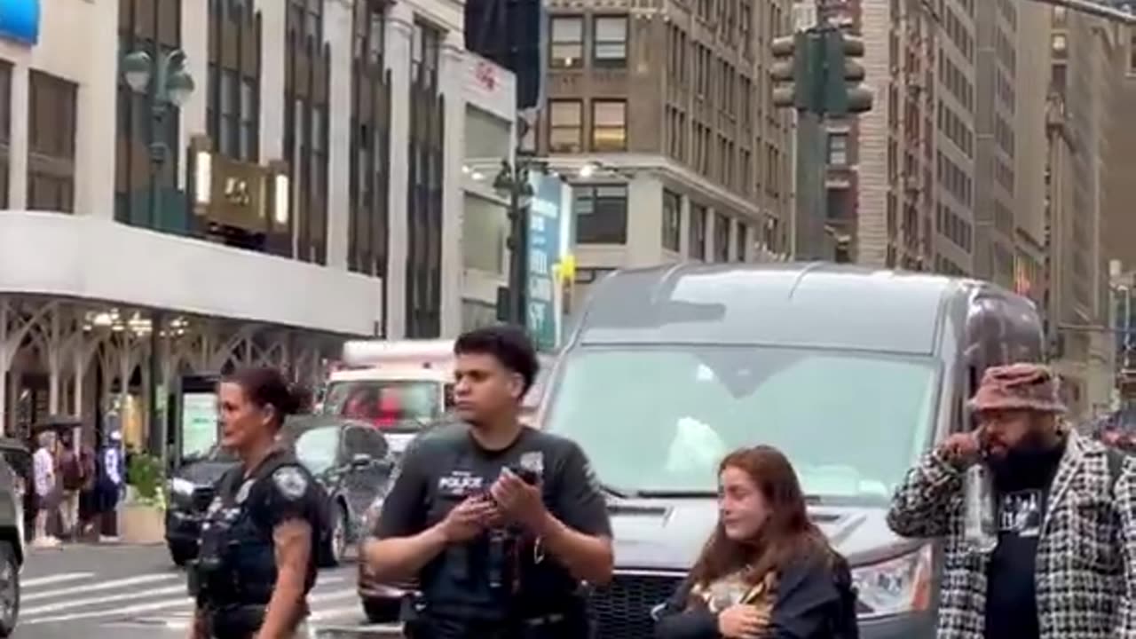 NYPD has begun arresting illegal immigrants in New York City.