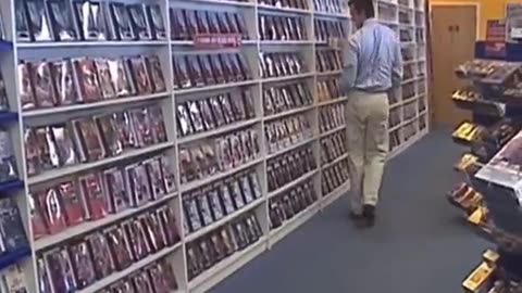 Relive the feeling of going to Blockbuster #nostalgia #90s #sundayvibes