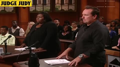 Judge judy angrily argues while handling the case