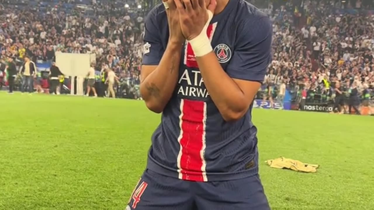 Achieving your dreams. ❤️ #UCL #UCLFinal #ParisvsInter #Doué