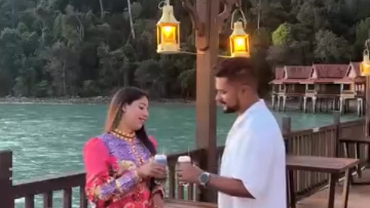 THIS VIDEO IS CREATED BY INSTAGRAM