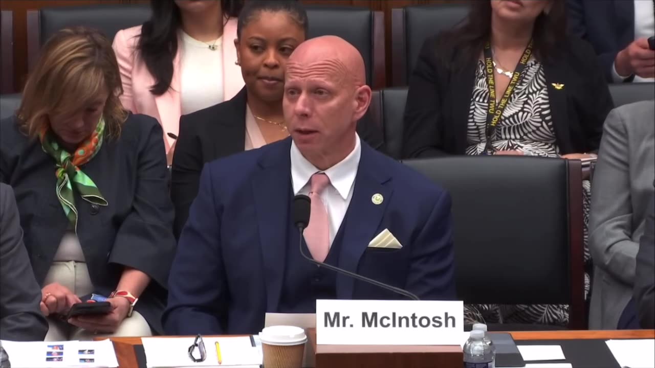 'You won't tell us!' Air traffic chief refuses to say how many controllers left over Trump