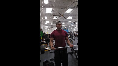 #barbellcurl #barbell #gymtok #heavymetal #preworkout