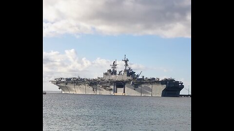 El USS Iwo Jima ⚓ en St. Croix, Islas Vírgenes Americanas 🇺🇲🇻🇮