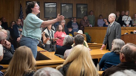 Sen. Chuck Grassley Hosts Heated Town Hall in Franklin County