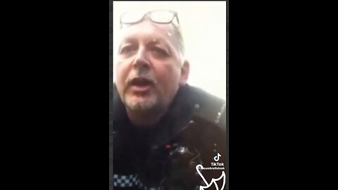 British coppers harassing a man in his car for no reason - Real Law Education
