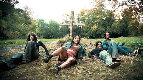 5 Friends Stuck In A Time Loop Where They Get Killed And Wake Up Again To Escape