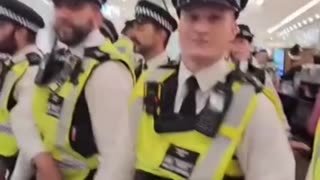 Many of Keir Starmer's police officers have beards.