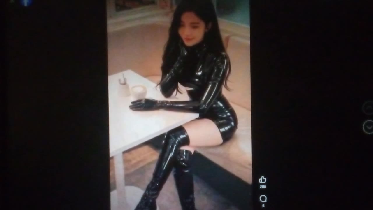 Latex Fashion 78