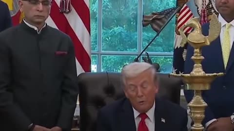 Trump lanza nueva amenaza a Hamás si "sigue actuando mal"