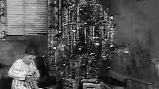 Commercial - Lionel Trains w Joe Di Maggio & crooked game show host Jack Barry