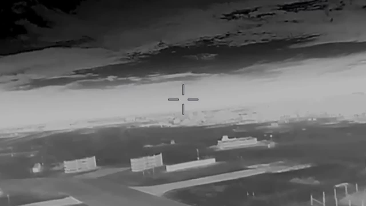 📡💥 In Dzhankoy (Crimea), the latest Valdai radar, which was designed specifically