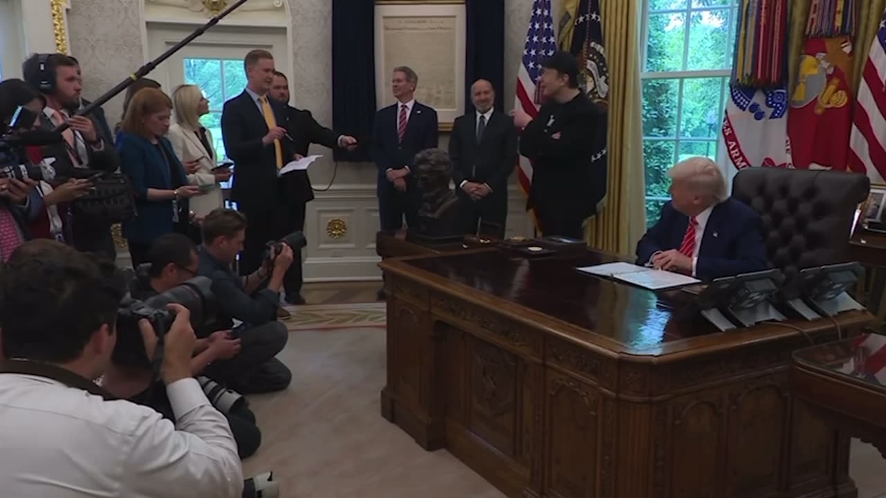 Elon Musk GRILLS New York Times When Asked About Reporting on Alleged Drug Use