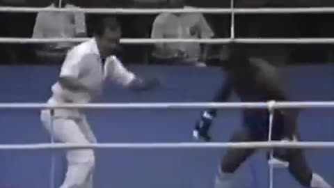 15 year old Mike Tyson vs Joe Cortez (1981). 8-second knockout.