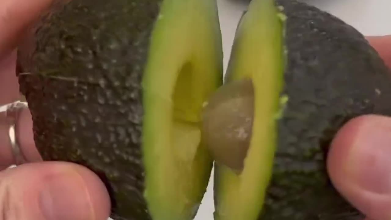AVOCADO HACKS