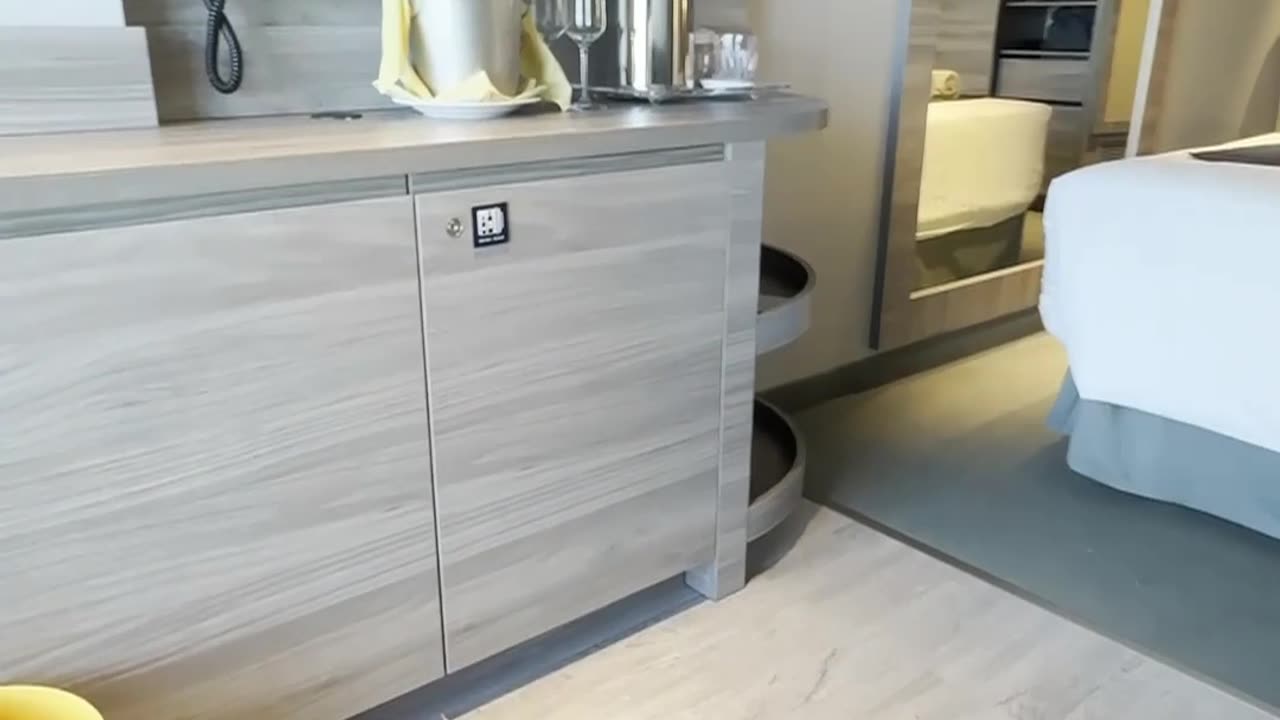 MSC World America First Look! Aurea Infinite Ocean View Cabin | Tall Man's Cruise Adventures