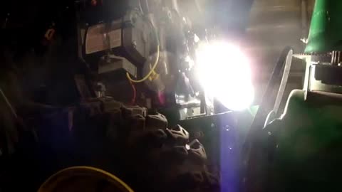 (NSFW) John Deere 928E Snow blower Auger belt change PT 3