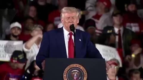 Trump casually ‘misgenders’ heckler