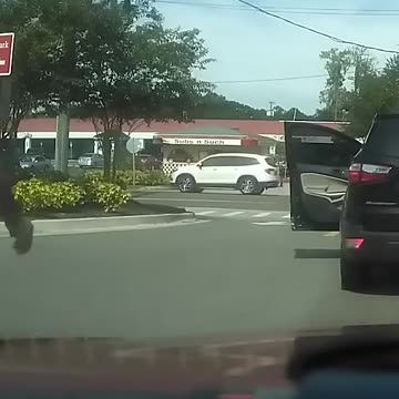 Road Rager Learns The Hard Way! 😂