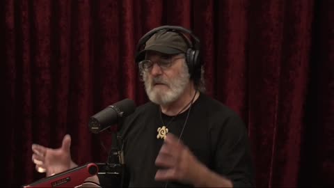 Facing Death, Finding Peace - Paul Stamets on Joe Rogan #endoflife #indigenous #psilocybin