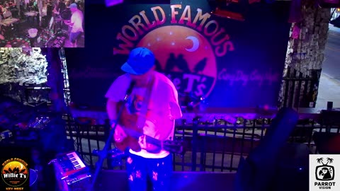 LIVE Music Everyday!