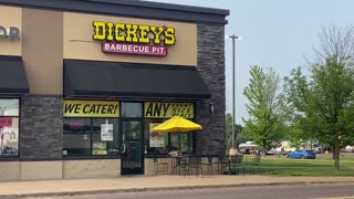 The place we are trying today is Dickeys Barbecue Pit