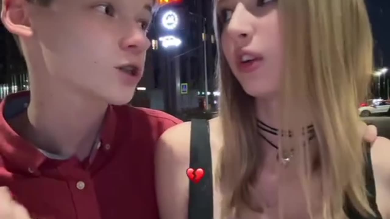 Does she'll kiss me really?