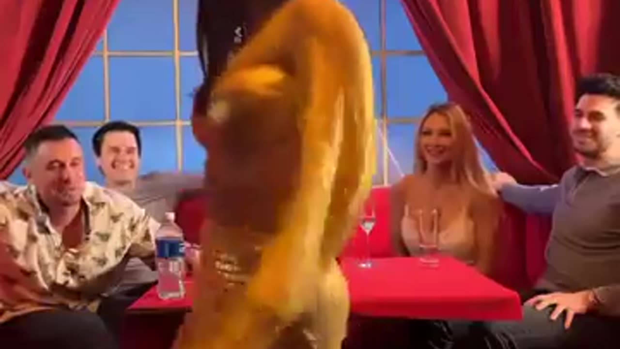 😂🤣 This is Why You Don't Leave Your Wife! | FunFM