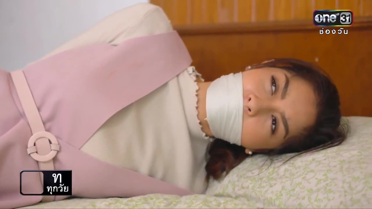Wiman Cho Ngoen #2 (gagged)