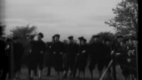 BRITISH MARINE INSTR... - BRITISH MARINE INSTRUCTS US & BRITISH SAILORS IN USE OF ROCK - 428-npc-840