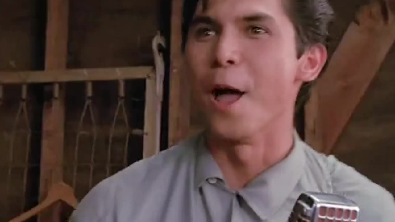Filme do Richie Valin - Cantando na Garagem