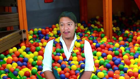 CryBully Nintendo Shill Sungrand Studios Cries during Creepy Cope Session post Toxic Breakdown