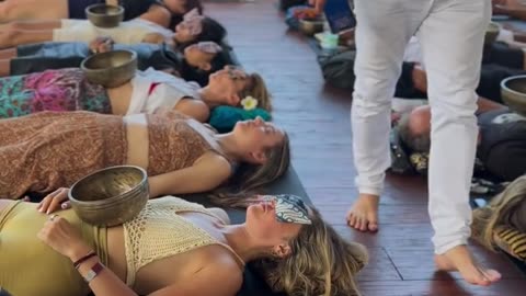 🌴🧘 Under Yoga Bali – Sunday Festival Vibes!