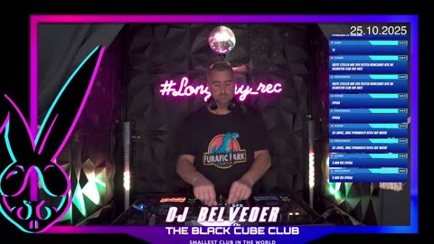 Techno DJs live at Black Cube Club