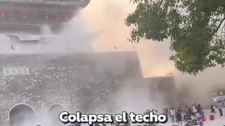 Colapsa el techo de una torre de 650 años en China