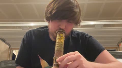 Day 397 pt4 The handle on the bowl started to break lmfao
