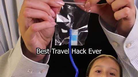Little girl tests this travel hack for her favorite storybook.hd