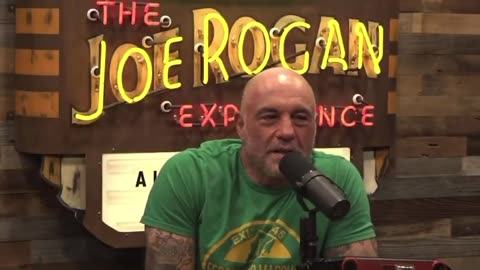 Billy Bob Thornton told Joe Rogan that America needs a common sense political party.