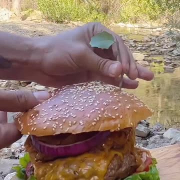 Dev Orman Burger 🍔 Ancient Order! Fast Forest XXL Burger🔥😁 #outdoorcooking