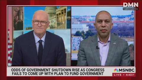 Hakeem Jeffries gets asked an off-script question on MSNBC.