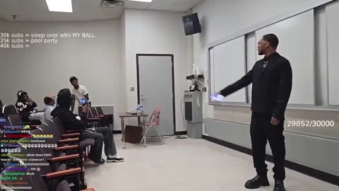 DDG just kicked a student out his class after he called him “DOO DOO GARBAGE”