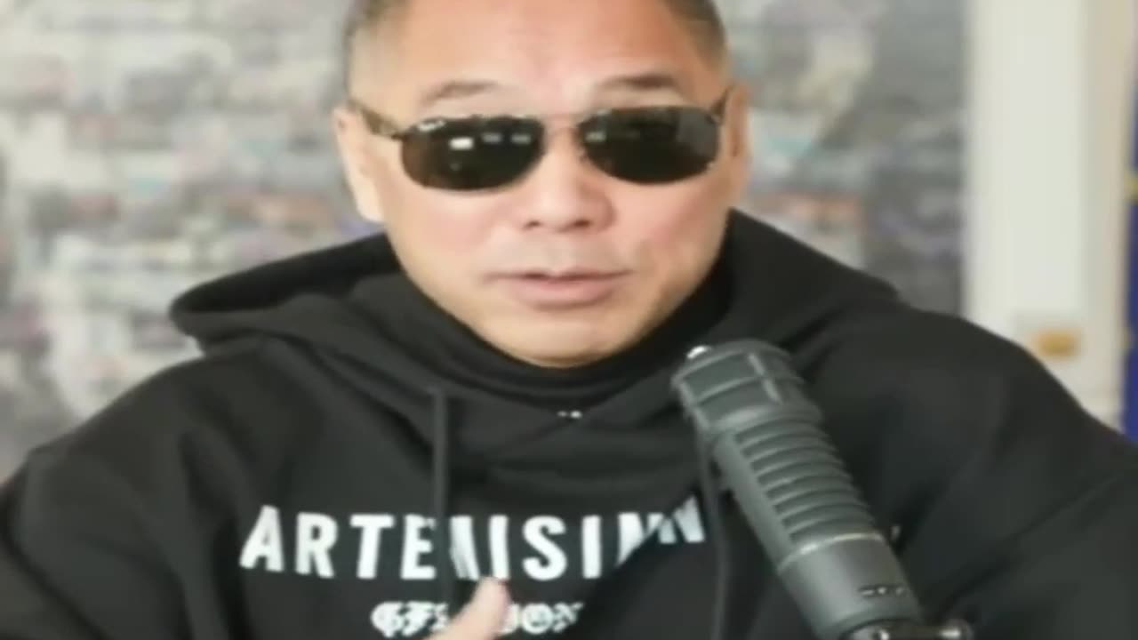 20211217文贵先生直播：中国最有权力习近平、彭丽媛、习远平、彭磊！ #习近平 元气、底气、力量很大，耐受力极强， #没有性能力，亲自逮住前妻（驻英大使女儿）戴绿帽子。